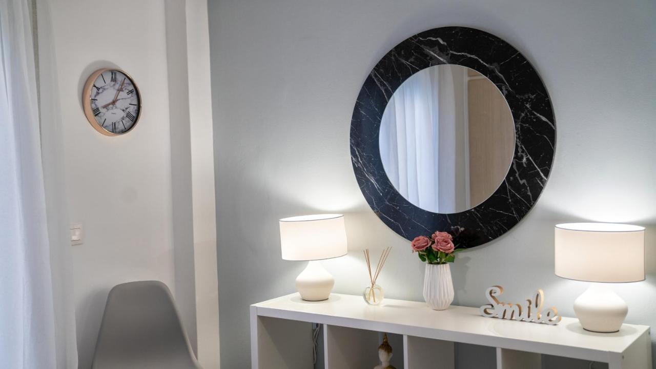 Lux Apartment Near Acropolis! In The Heart Of Athen Eksteriør billede